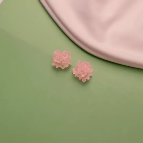 As Fresh As Daisy Earring - Image 2